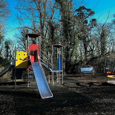 &